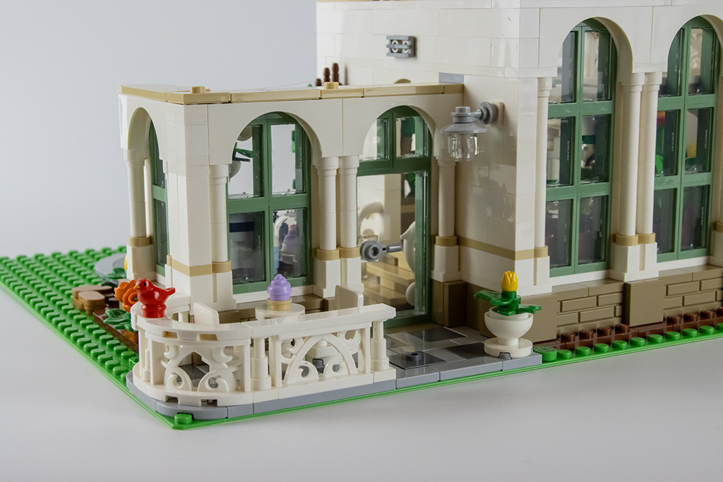 lego ideas 21353 botanischer garten Detail Terasse Café