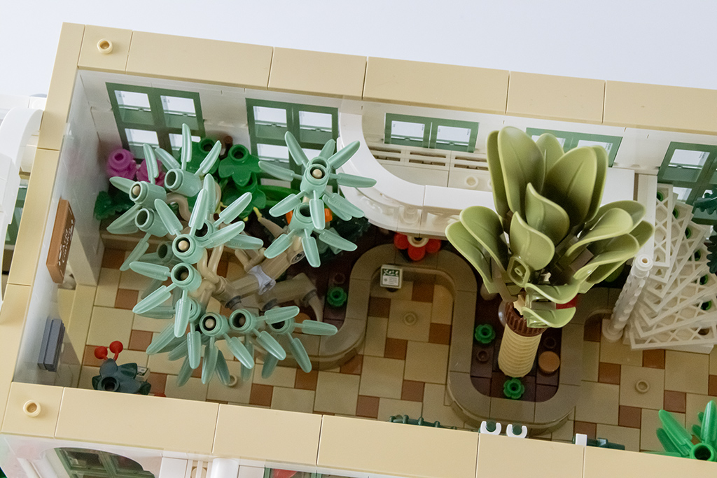 lego ideas 21353 botanischer garten Detail Blick von oben auf die Bäume