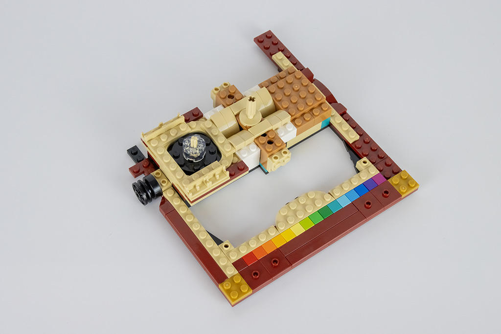 lego 21355 evolution of stem 06